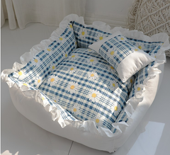 Comfy Princess Dog Bed